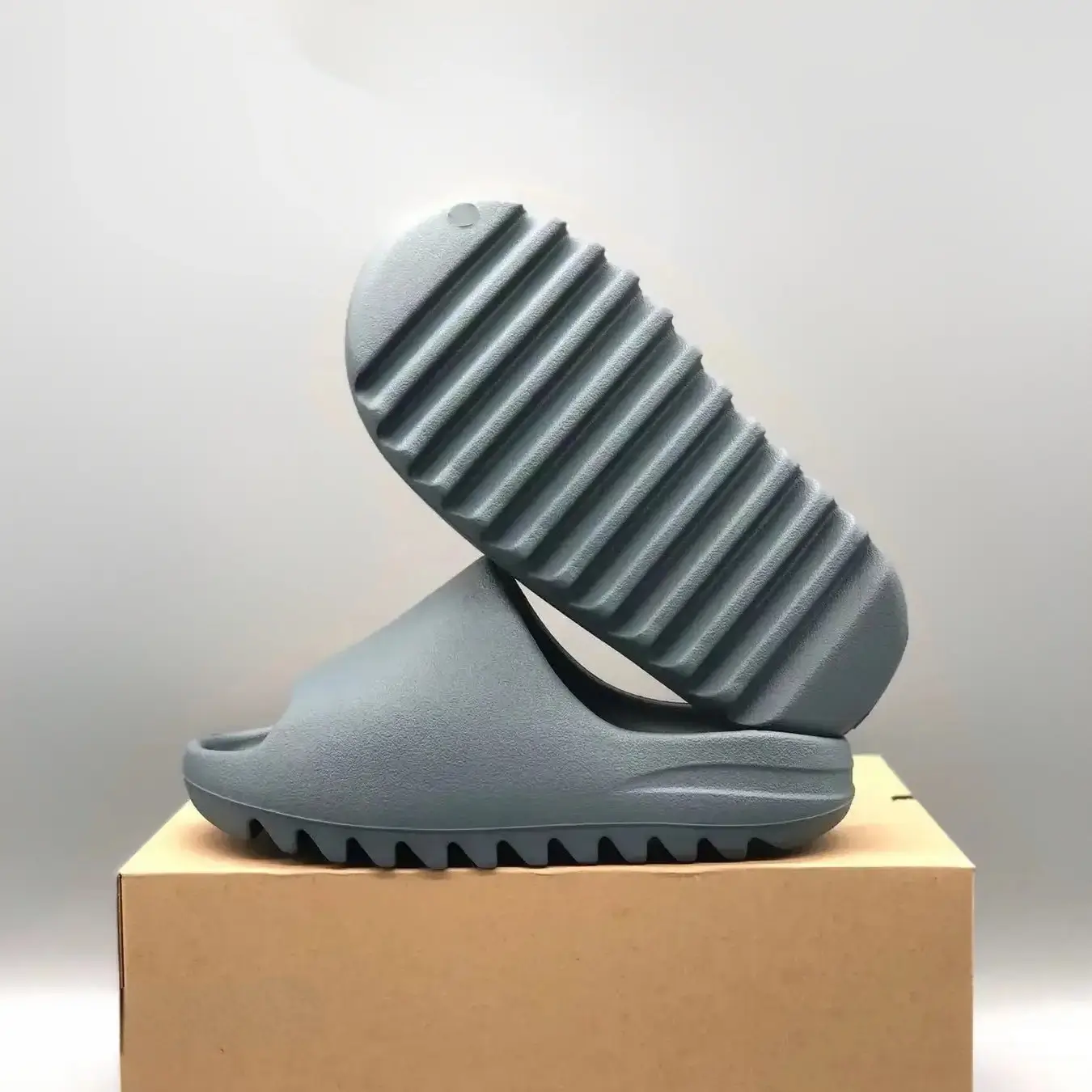 adidas Yeezy Slide ‘Slate Marine’ ID2349 (Grey)