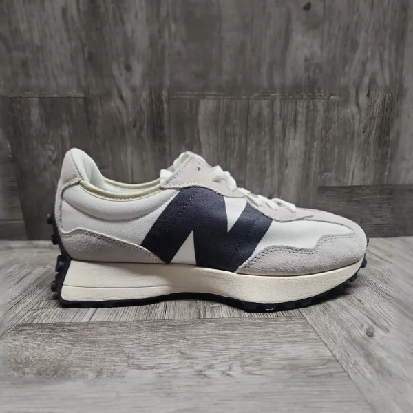 New Balance 327 ‘Sea Salt/Black’ MS327FE Sneakers
